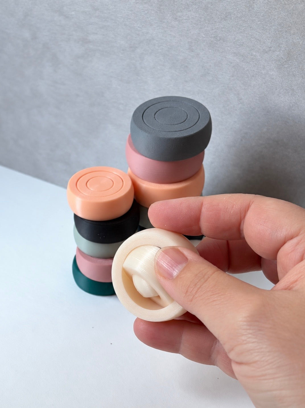 Kleiner Fidget Spinner in verschiedenen Farben - 3,6cm Durchmesser